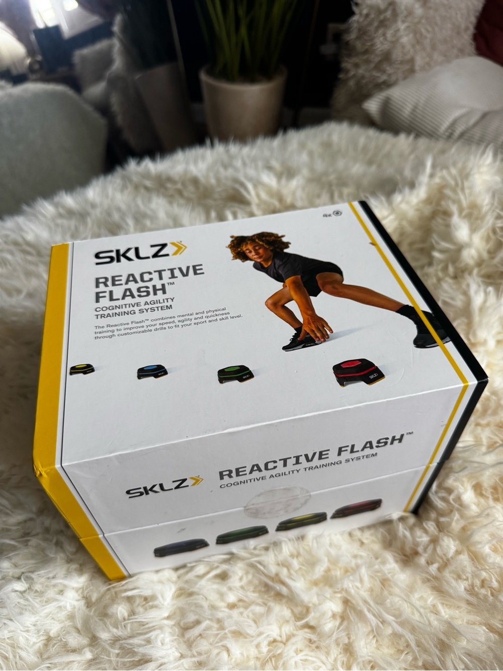 New SKLZ Reactive Flash Cognitive Agility Training System - White & Yellow Box